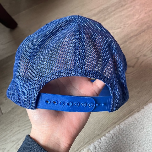 Vintage Trucker Hat - Picture 3 of 4